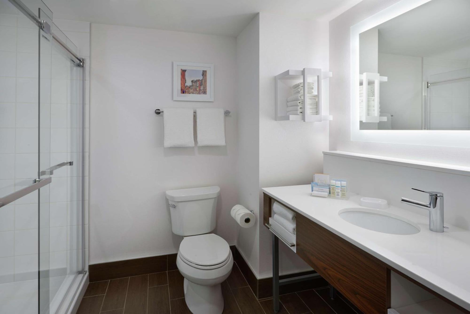 Hampton Inn & Suites Montreal-Dorval Exteriér fotografie