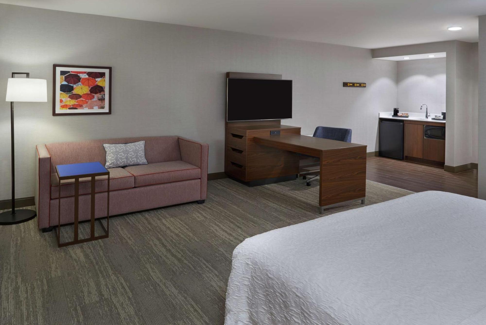 Hampton Inn & Suites Montreal-Dorval Exteriér fotografie