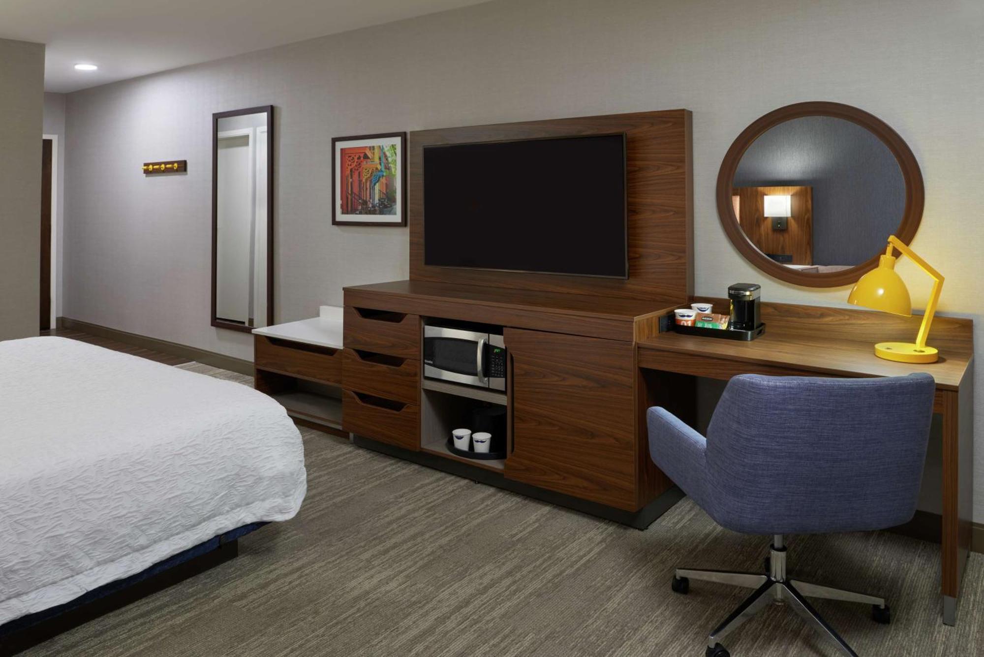Hampton Inn & Suites Montreal-Dorval Exteriér fotografie