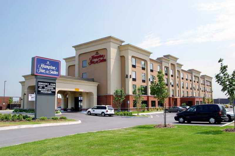 Hampton Inn & Suites Montreal-Dorval Exteriér fotografie